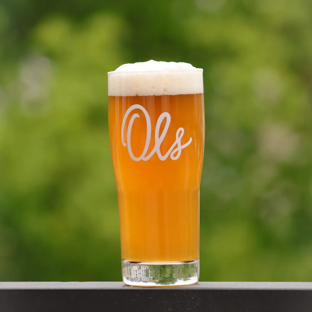 Ols Brewhouse 03 Ein Ols Brewhouse Becher 0,3 Gefüllt